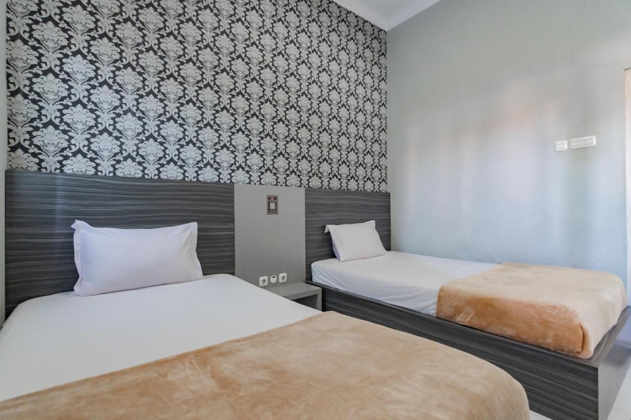 Hotel Markoni Pamanukan Mitra Reddoorz Pamanukan Hilir Extérieur photo