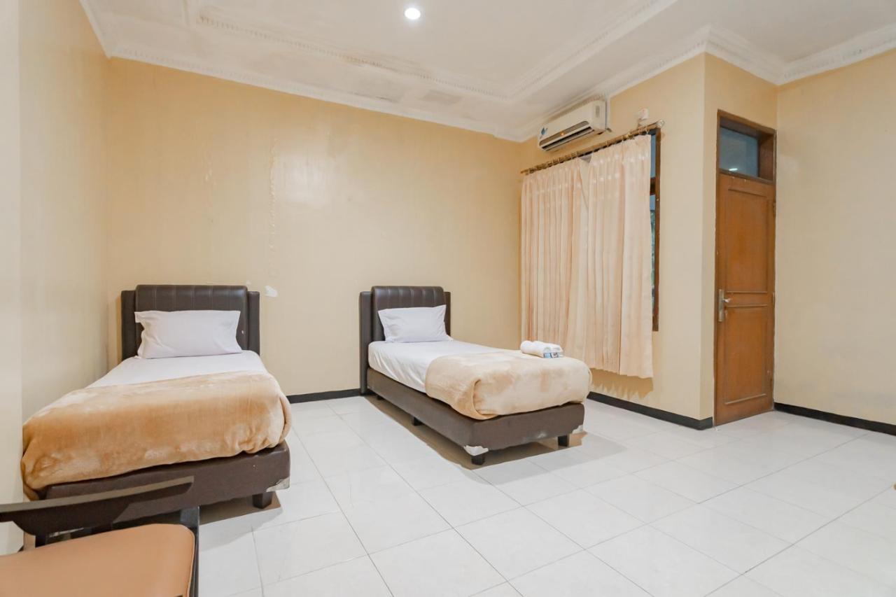 Hotel Markoni Pamanukan Mitra Reddoorz Pamanukan Hilir Extérieur photo
