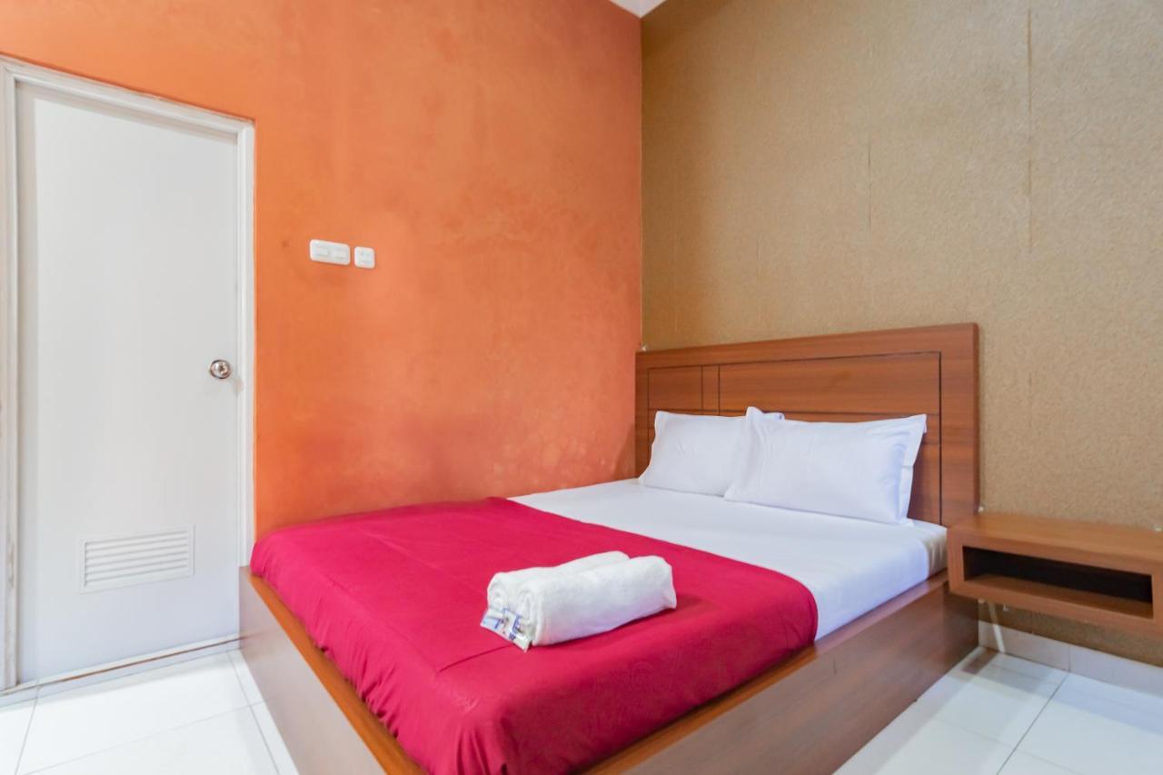 Hotel Markoni Pamanukan Mitra Reddoorz Pamanukan Hilir Extérieur photo