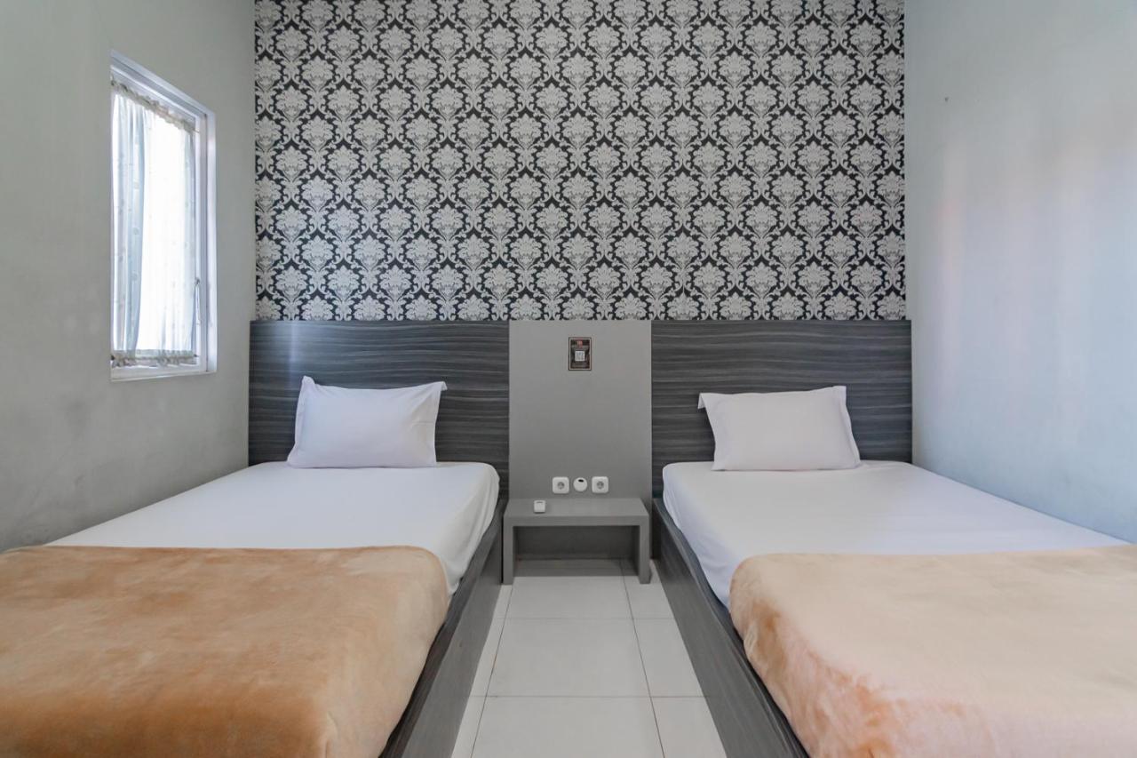Hotel Markoni Pamanukan Mitra Reddoorz Pamanukan Hilir Extérieur photo
