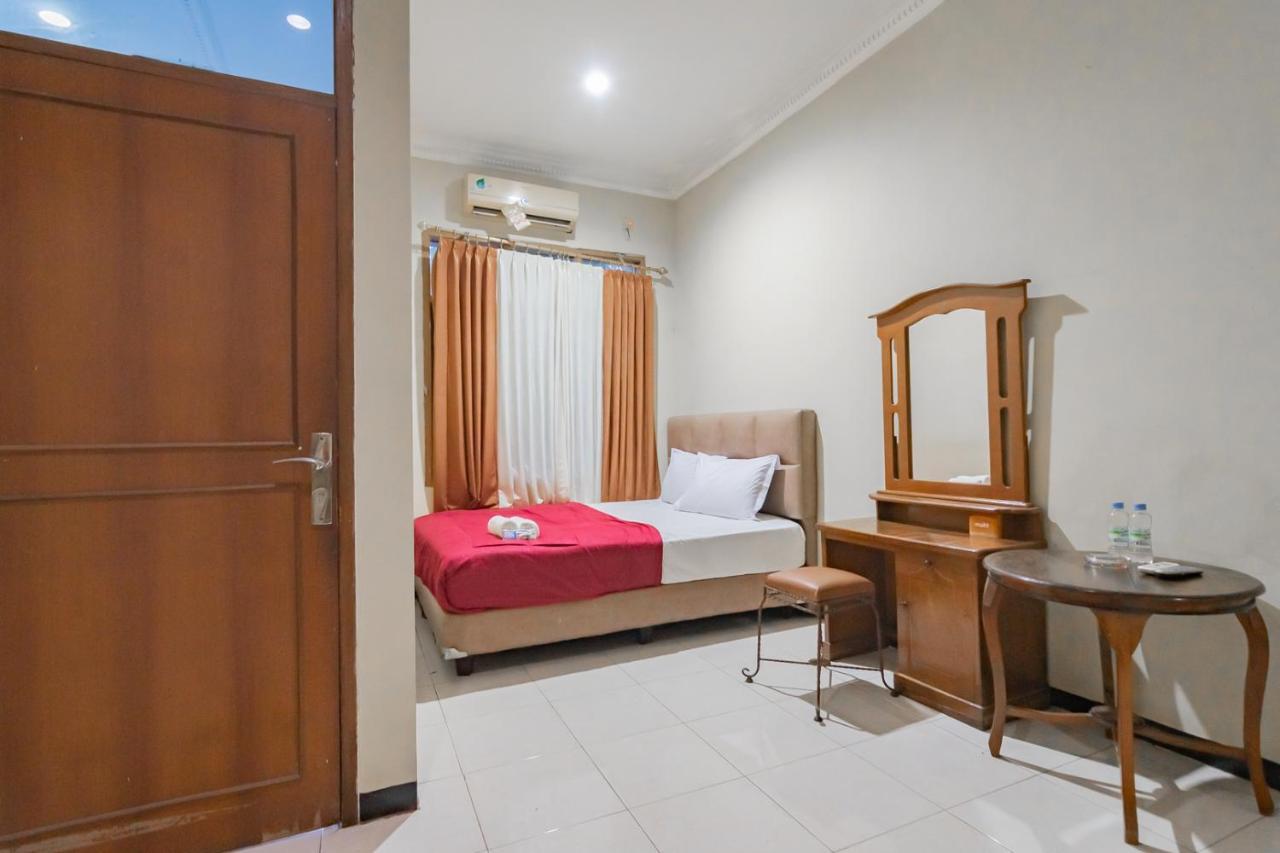 Hotel Markoni Pamanukan Mitra Reddoorz Pamanukan Hilir Extérieur photo
