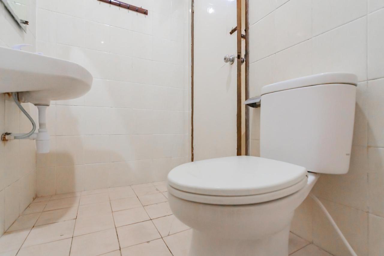 Hotel Markoni Pamanukan Mitra Reddoorz Pamanukan Hilir Extérieur photo