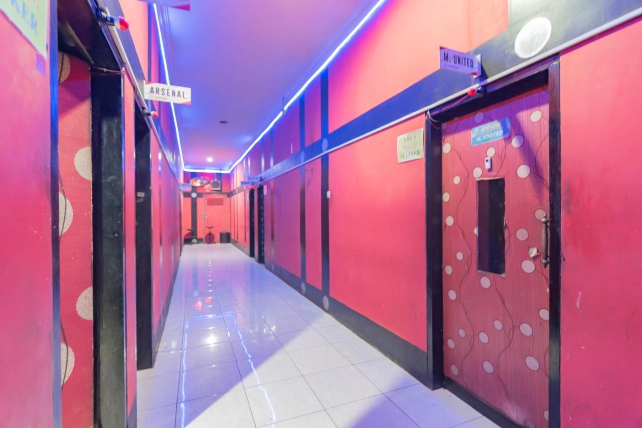 Hotel Markoni Pamanukan Mitra Reddoorz Pamanukan Hilir Extérieur photo