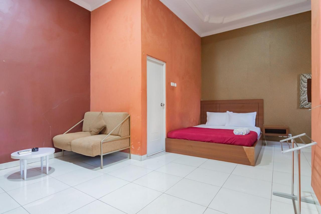 Hotel Markoni Pamanukan Mitra Reddoorz Pamanukan Hilir Extérieur photo