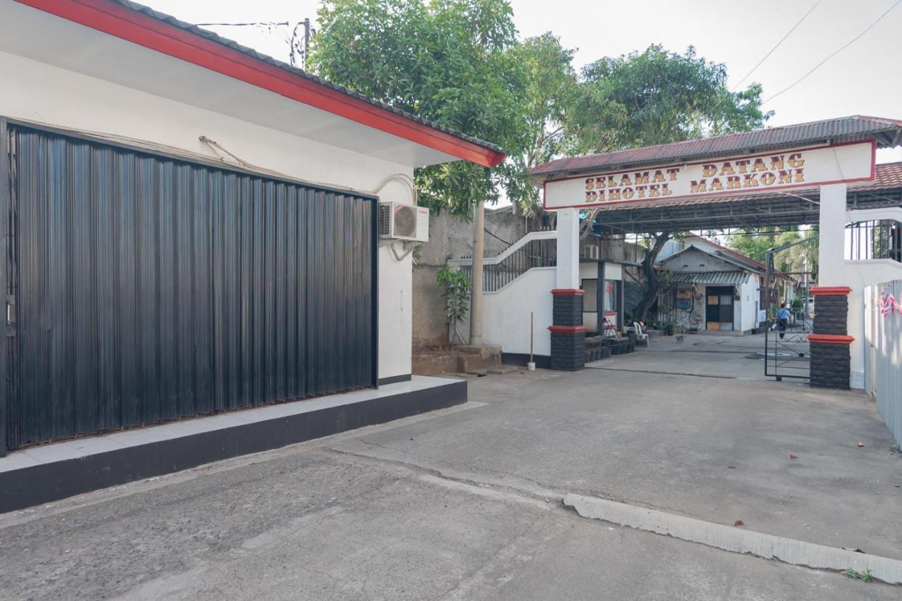 Hotel Markoni Pamanukan Mitra Reddoorz Pamanukan Hilir Extérieur photo